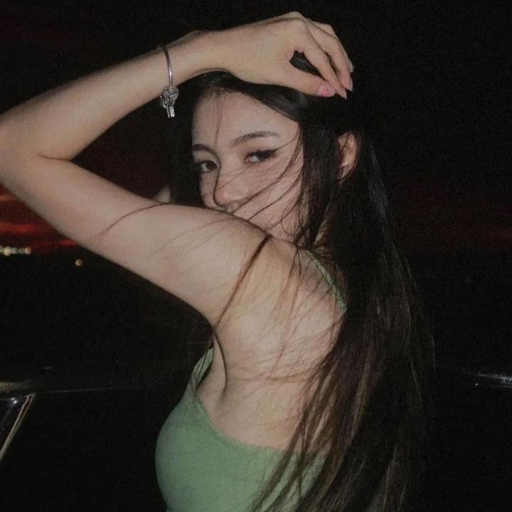柳绿花红